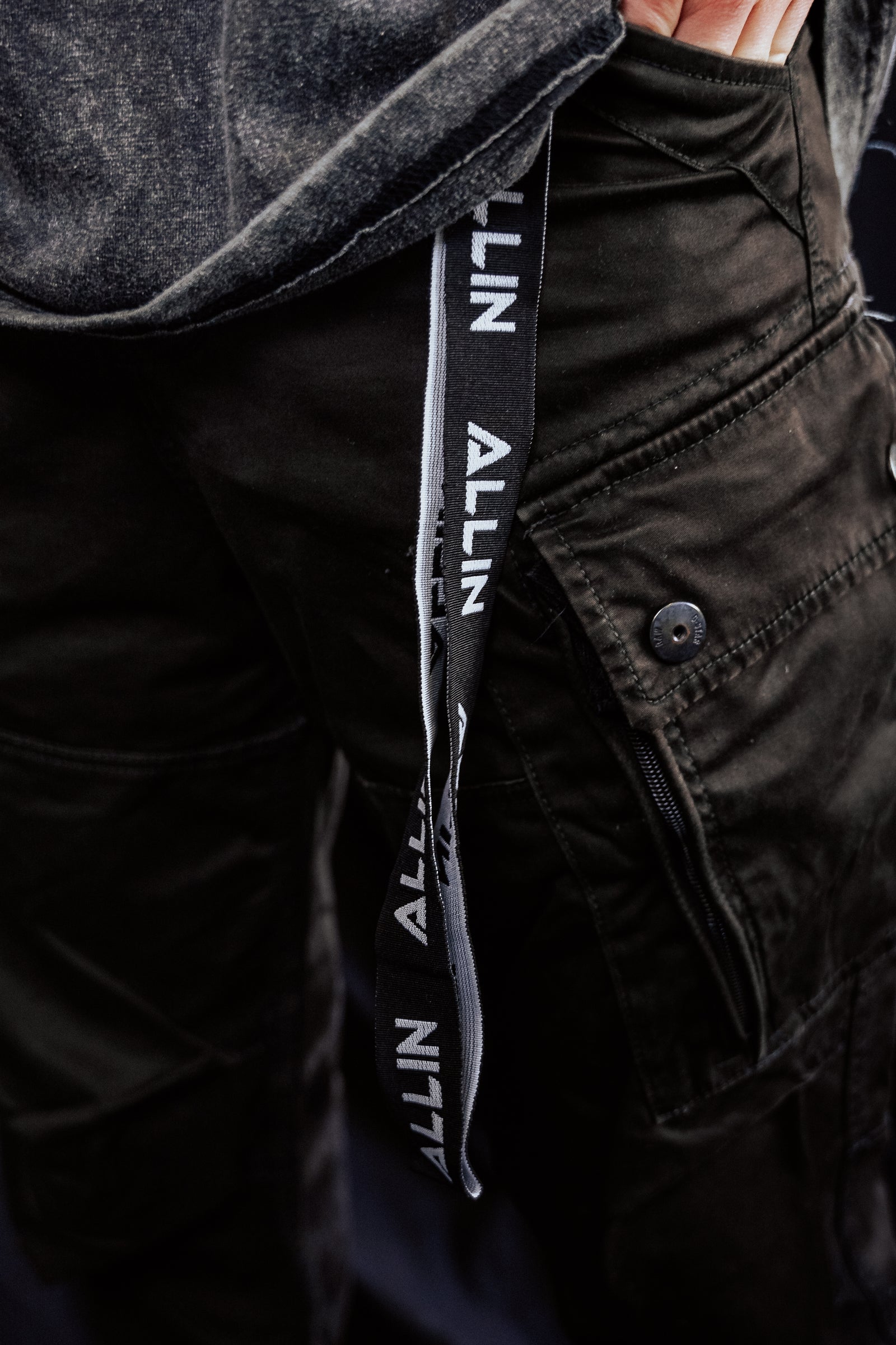 Classic Key Fob Black & White