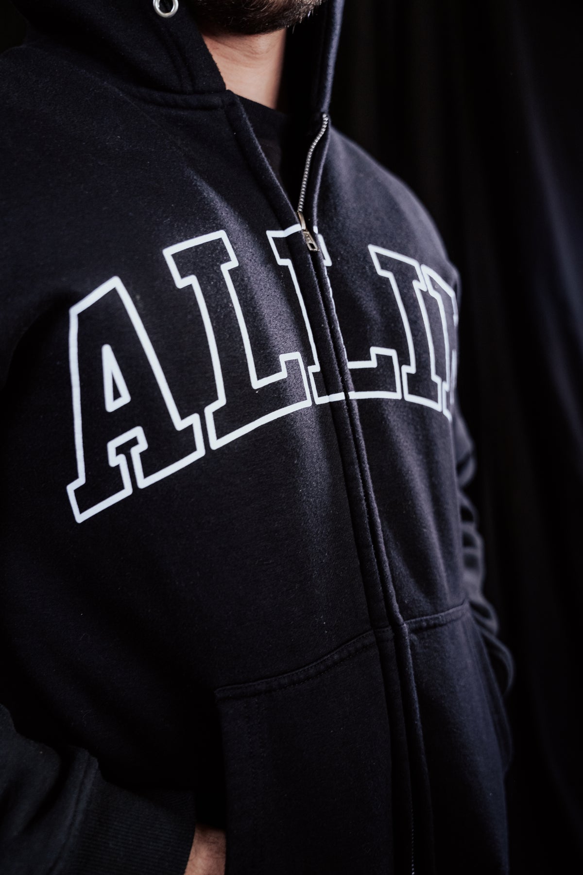 Bold Wings Oversize Zipper Hoodie Black